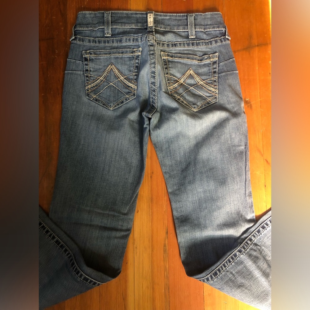Women’s Ariat Jeans, size 28
